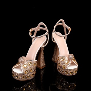 Nouvelles Chaussures de Mariée et Demoiselle d'honneur à Talons Hauts, Style Bouche de Poisson, Luxe Polyvalent, Strass, Bride Unique, Tendance et Sexy pour Mariage et Banquet - Product Image 2