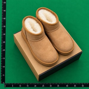 Chaussures d'hiver de luxe 2026 style designer, baskets Tasman Lowmel à lacets avec logo, bottes Uggs pour femmes - Product Image 1