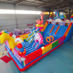 Castillo de salto de casa inflable grande comercial con tobogán y pared de escalada en roca para alquiler de eventos - Product Image 3