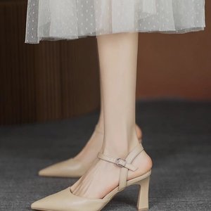 Summer new style high-heeled women's thin heel pointed toe hollow sandals suitable for pairing with <b>skirts</b> - Product Image 3