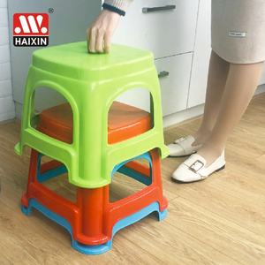 Haixin BPA free haixing 3 <span class=keywords><strong>dimensioni</strong></span> plastica rossa a buon mercato moderno quadrato sgabello alto sedia da toilette <span class=keywords><strong>sgabelli</strong></span> da <span class=keywords><strong>cucina</strong></span> - Product Image 4