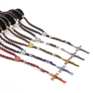 Collier pour homme en perles <span class=keywords><strong>de</strong></span> bois, chapelet religieux catholique en paracorde robuste, avec pendentif crucifix et médaille personnalisée pour la <span class=keywords><strong>prière</strong></span>, vente en gros - Product Image 6