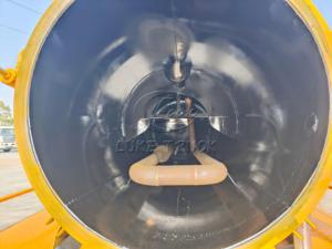 Dongfeng Vacuum Sewage Truck Yuchai 155HP, 5m³ Heated Sewage Tank Optional Oil Circulation Vacuum Pump Suitable for Cold Regions - Product Image 6