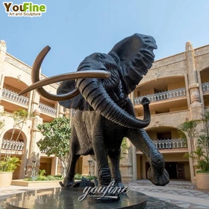 YOUFINE Scultura in Bronzo Antico a Grandezza Naturale di Famiglia di Elefanti con Cucciolo in Vendita - Product Image 3