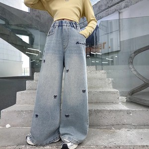 Venta al por Mayor de 26 Diseños de Jeans para <span class=keywords><strong>Niñas</strong></span> de Primavera y Otoño, <span class=keywords><strong>Pantalones</strong></span> Rectos Holgados para <span class=keywords><strong>Niñas</strong></span> de 2 a 10 Años, <span class=keywords><strong>Pantalones</strong></span> Casuales de Mezclilla de Pierna Ancha para <span class=keywords><strong>Niñas</strong></span> - Product Image 3