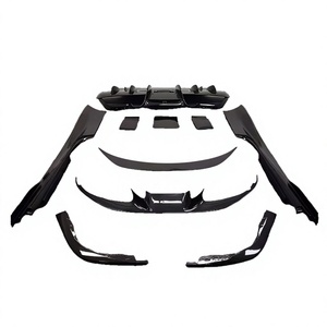 Kits de carrosserie en fibre de carbone pour Ferrari F8 : Lame avant, Lame arrière, Jupes latérales, Aileron arrière – Kits de modification de carrosserie pour voitures - Product Image 1