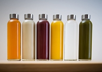 Bouteilles d'eau en verre de 18 oz avec manchons et couvercles en acier inoxydable pour le stockage de boissons, jus et smoothies