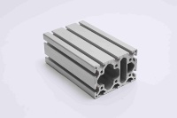 Profilé en aluminium industriel robuste pour bancs de travail et protections de robots, profilé structurel en aluminium léger