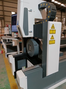 Guangjie Guangjie T6024 Bibo Guangjie T6024 Découpeuse laser fibre 1,5 kW 3 axes pour tôles, numérique automatique haute précision Plt - Product Image 3