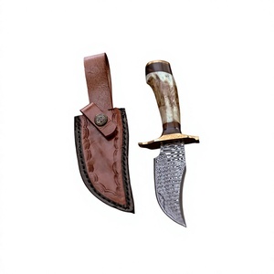 Couteau de chasse et de dépecage artisanal en acier Damas de qualité industrielle, lame droite à pointe tombante, lame non interchangeable, par Ahmad Fabric - Product Image 5