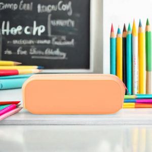 Boîte à crayons en silicone 3D mignonne et personnalisée, petite trousse à maquillage, porte-monnaie, étui à fermeture éclair pour fille - Product Image 4