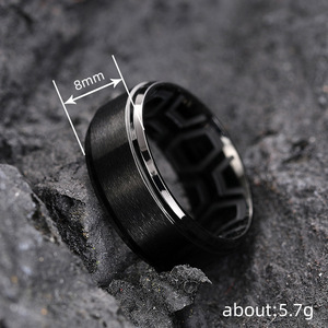 Anello con texture incisa all'interno, unisex, minimalista, gioiello di tendenza, accessorio moderno di nicchia, idea regalo - Product Image 4