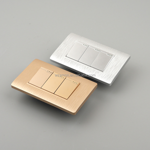 Ổ cắm công tắc điện tường hiện đại 3 <span class=keywords><strong>gang</strong></span> 2 chiều kiểu Mỹ, màu vàng gold, chất liệu PC, dùng cho nhà ở - Product Image 1