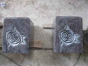 Postes <span class=keywords><strong>de</strong></span> <span class=keywords><strong>jarrones</strong></span> conmemorativos <span class=keywords><strong>de</strong></span> <span class=keywords><strong>granito</strong></span> <span class=keywords><strong>de</strong></span> varias formas con grabado láser y tallado <span class=keywords><strong>para</strong></span> <span class=keywords><strong>Precio</strong></span> <span class=keywords><strong>de</strong></span> jarrón <span class=keywords><strong>de</strong></span> tumba <span class=keywords><strong>de</strong></span> <span class=keywords><strong>granito</strong></span> <span class=keywords><strong>de</strong></span> <span class=keywords><strong>cementerio</strong></span> - Product Image 4