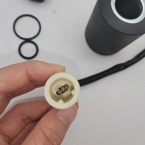 Juego de Bobinas de Válvula Solenoide para Excavadoras EW55B EC60C EC210 EC240 EC290, 14527265 14527267, VOE14527265 VOE14527267 - Product Image 2