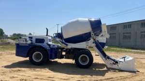 Camion malaxeur à béton autochargeur 3,6 m³ certifié CE, haute efficacité, prix usine, à vendre - Product Image 6