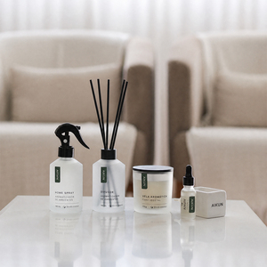 AIKUN – Ensemble cadeau de diffuseur à bâtonnets et bougie artisanale en cire de soja écologique de luxe, sans flamme, pour chambre à coucher - Product Image 2