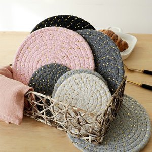 Sous-verres ronds en coton nordique, sets de table couleur unie avec fil doré, isolants thermiques pour la cuisine - Product Image 4