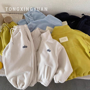 Tongxingyuan Children's Autumn Winter Boys Fleece Sweatshirt And Sweatpants Casual Two Piece Set Beige Yellow Green Blue - Product Image 1