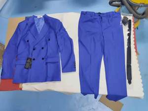 ชุดสูทผู้ชายสีเบจแบบสั่งตัด (เสื้อสูท+กางเกง) แบบ 2 ชิ้น กระดุมสองแถว ปกแบบ Notch Lapel ทรงเข้ารูป สไตล์ลำลอง สำหรับงานแต่งงาน - Product Image 5