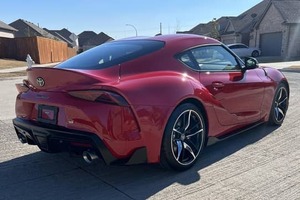 <span class=keywords><strong>Auto</strong></span> Usado 2024, <span class=keywords><strong>Supra</strong></span> >8L Turbo, Cuero Oscuro, R15, Semiautomático, Techo Corredizo, Coupé en Venta - Product Image 4