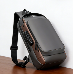 Bolsa Transversal Masculina Esportiva Impermeável Durável da Moda 2025, Mais Vendida, com Logotipo Personalizado, USB e Antifurto para Motocicleta - Product Image 2