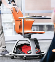 Chaise d'étudiant ergonomique contemporaine en plastique écologique pour l'université et l'école, avec tablette réglable en hauteur et roulettes