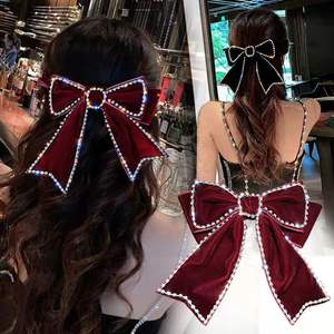 <span class=keywords><strong>Barrette</strong></span> rétro pour femmes fille strass cristal <span class=keywords><strong>perle</strong></span> grande pince à cheveux épingle à cheveux grand nœud en velours accessoires de tête vente en gros - Product Image 4