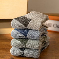 Offre Spéciale hiver épais confortable moelleux chaussettes d'escalade en plein air course randonnée thermique chaud femmes chaussettes en laine mérinos