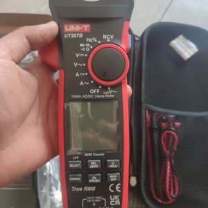 มิเตอร์วัดกระแสไฟฟ้าแบบหนีบ UNI-T รุ่น UT207B วัดกระแสกระชาก 1000A True RMS สำหรับงาน HVAC วัดโวลต์ โอห์ม แบบมัลติมิเตอร์ - Product Image 2