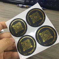 Autocollants de logo personnalisés Autocollants en vinyle imperméables Étiquettes de code QR Autocollants de marque alimentaire Étiquettes adhésives en rouleau