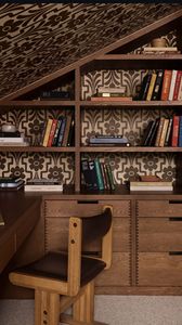 Armarios a Medida Vermonhouzz para Áticos con Diseño de Techo Inclinado y Amplio Espacio para Colgar Ropa, Ideal para Hoteles Boutique - Product Image 6