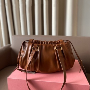 Túi đeo chéo nữ hàng hiệu, túi đeo vai đơn, túi xách nữ thiết kế riêng - Product Image 4