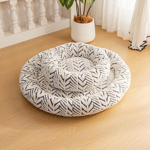 Новый дизайн: круглая плюшевая лежанка для животных с узором «зебра-шеврон», уютная и успокаивающая кровать для собак и кошек, для мелких и средних питомцев - Product Image 4