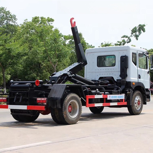 Camion à ordures compacteur à bras articulé Dongfeng, neuf, diesel, norme EURO 2, 4x2, transmission manuelle, prix usine - Product Image 5