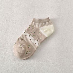 New Spring Women Short Vintage Floral Mesh Ankle Length <b>Socks</b> for Young Girls - Product Image 6