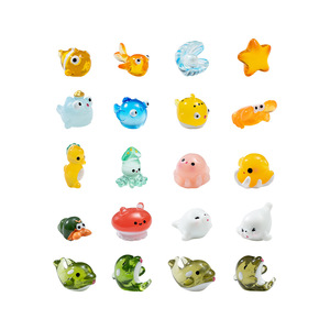Adornos de micropaisaje Weij: Lindos animales marinos - calamar, orca, medusa, cangrejo ermitaño, accesorios de resina - Product Image 5