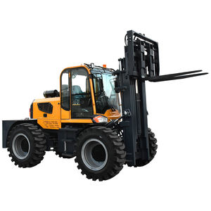 Hochwertige 4x4 Geländestapler, 2-Tonnen-, 2,5-Tonnen- und 3-Tonnen-Geländestapler, mit optionalen EPA-Motoren. - Product Image 5