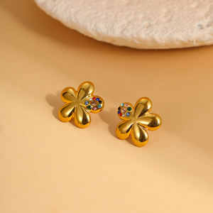 Colorido CZ Stone Cute Flower Stud Pendientes para niñas 18K Chapado en oro Acero inoxidable Joyería de moda para fiesta de uso diario - Product Image 3