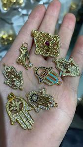 Tùy Chỉnh Tự Làm Tôn Giáo Năng Lượng Bảo Vệ Hamsa Mắt Tay Mặt Dây Chuyền Charms CZ Men Drop Mắt May Mắn Charms - Product Image 4