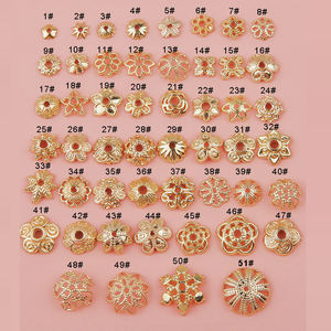 51 styles de perles d'espacement florales en <span class=keywords><strong>laiton</strong></span> plaqué or 18 carats, perles creuses en forme de pétale, capuchons pour la fabrication de bracelets, colliers, accessoires de bijouterie - Product Image 3