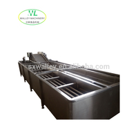 Het Aanpassen Van De Fruitgroentenriem Type Ijswaterkoelmachine Motorpomp Lager Roestvrij Staal 304 500-1000 Kg/u Capaciteit