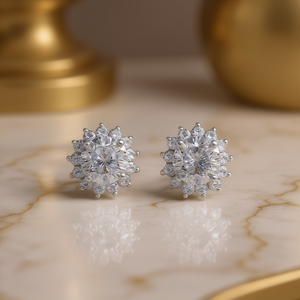 Orecchini a lobo in oro bianco con diamanti, taglio brillante rotondo, a forma di fiore, con montatura a griffe, gioielli classici da donna per matrimonio - Product Image 2