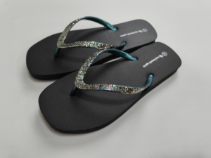 Dép xỏ ngón nữ PVC in logo tùy chỉnh, đế xuồng mềm, thời trang xu hướng mùa xuân hè, đi biển - Product Image 3