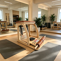 Chaise Wunda professionnelle en bois d'érable Liva avec pédale réglable pour studio de Pilates - Durable et aux bienfaits pour la santé