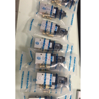 Suku Cadang Mesin Offset Printing GTO 52 SM 74 52 102 CD 74 102 98.184.1051 Solenoid Pneumatik 61.184.1051 Katup