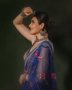 Lehenga Choli Tradicional de Muselina de Algodón con Estampado Digital y Trabajo de Espejo para Navratri, con Latkan Hecho a Mano, Lehenga Festiva, Ropa Étnica - Product Image 6