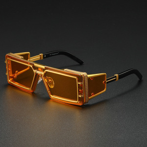 <span class=keywords><strong>Gafas</strong></span> <span class=keywords><strong>de</strong></span> <span class=keywords><strong>Sol</strong></span> QSKY Rectangulares con Lente <span class=keywords><strong>de</strong></span> Una Pieza UV400, Logotipo Personalizado, Estilo Futurista Punk Steampunk Doradas para Hombre y Mujer - Product Image 6