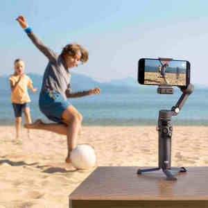<span class=keywords><strong>DJI</strong></span> <span class=keywords><strong>Osmo</strong></span> Mobile 7 / <span class=keywords><strong>Osmo</strong></span> Mobile 7P ระบบกันสั่นแบบ 3 แกนที่แข็งแกร่ง แบตเตอรี่ใช้งานได้นาน 10 ชั่วโมง พร้อมฟังก์ชันชาร์จโทรศัพท์ <span class=keywords><strong>DJI</strong></span> OM 7 / OM 6 - Product Image 4