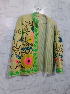 Chaqueta Bohemia Tradicional Acolchada, Bordada con Flores Multicolores, Hecha a Mano, de Lona de Algodón, Abierta por Delante, Transpirable - Product Image 6